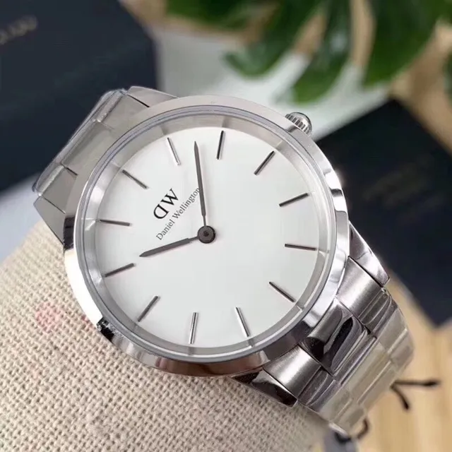 Daniel Wellington Classic St Mawes Silver White Quartz Watch 8