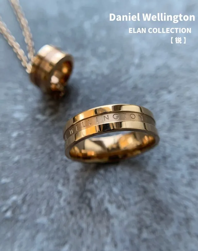 Daniel Wellington Engraved Rose Gold Minimalist Ring 3