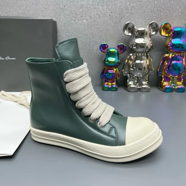 Dark Green and Cream High-Top Zipper Boots 2