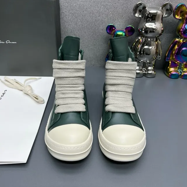 Dark Green and Cream High-Top Zipper Boots 3