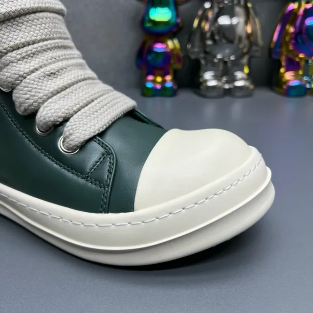 Dark Green and Cream High-Top Zipper Boots 7