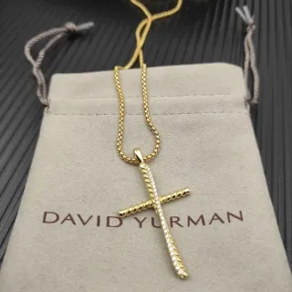 David Yurman Cable Collectibles Cruz Oro Blanco Construcción Trenzada Pavé-Set Collar Brazos Verticales