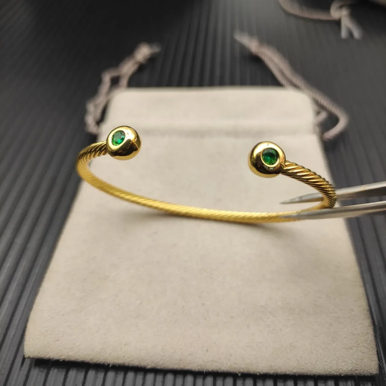 David Yurman Gold Green Twisted Cable Band Spherical Bezel-Set Gemstones Bracelet 10