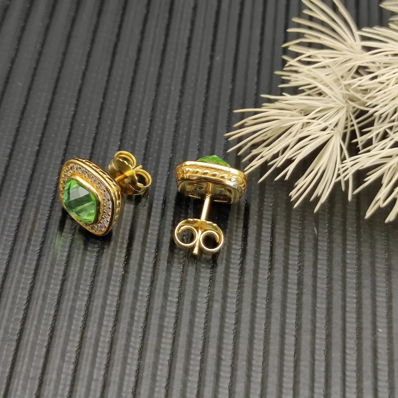 David Yurman Gold-Tone Faceted Green Stone Pavé Halo Stud Earrings 5