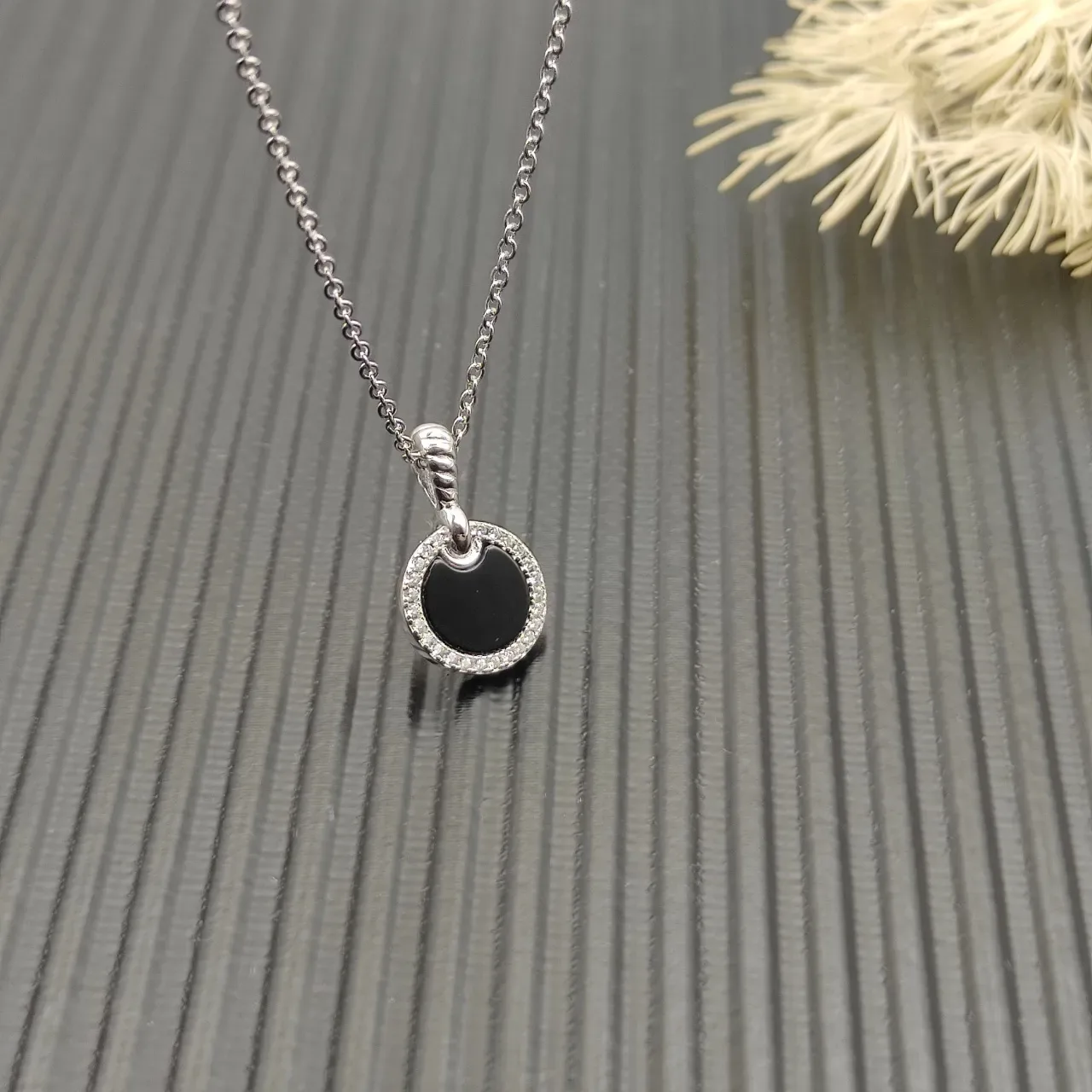 David Yurman Silver Black Cable-Link Chain Disc Center Necklace 7