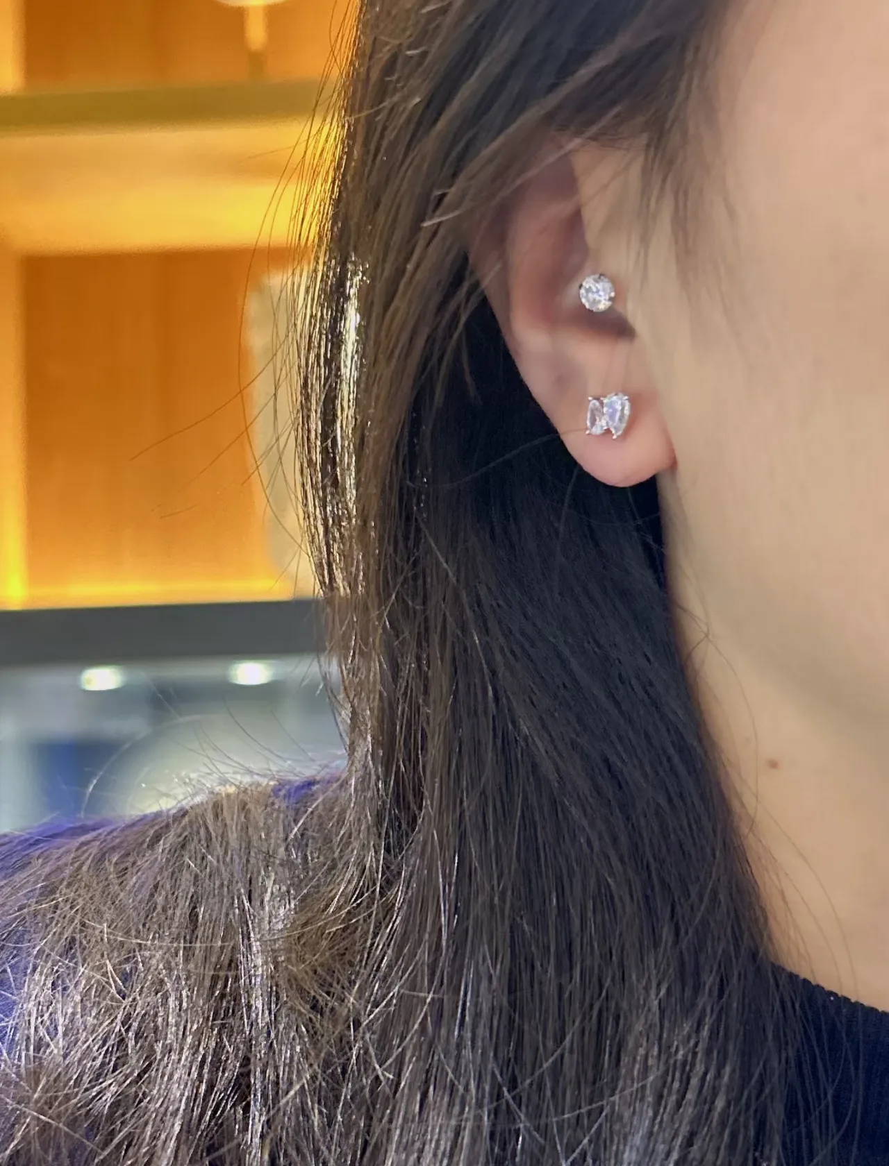 Faceted Clear Stone Gold-Tone Stud Earrings 4