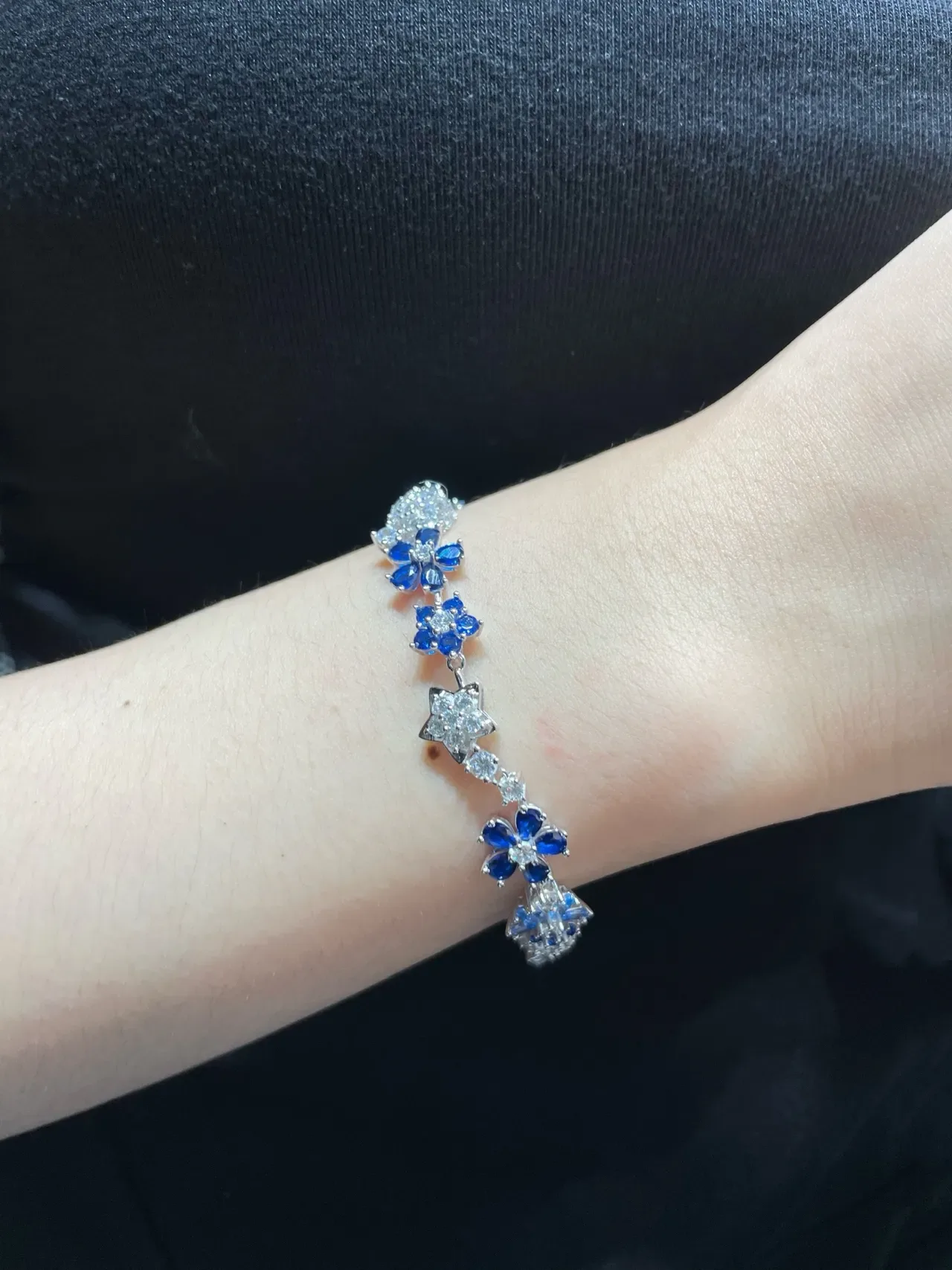 Floral and Star Motif Blue and Clear Stone Bracelet 8