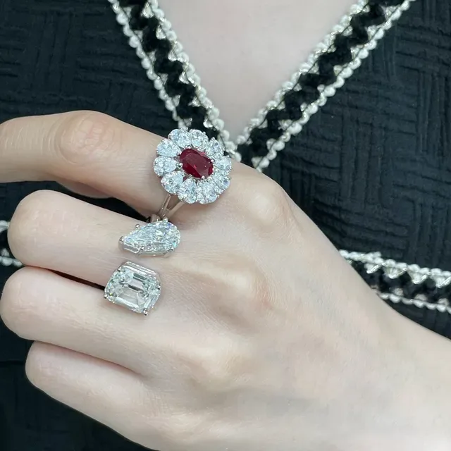Floral Cluster Oval Ruby and Pear-Shaped Diamond Ring 8