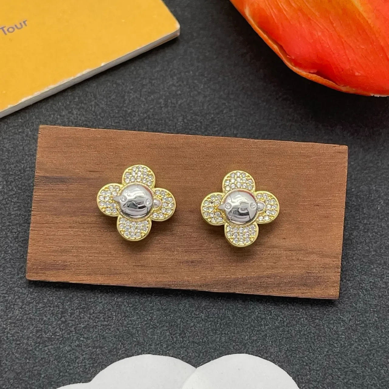 Flower-Shaped Pavé-Set Two-Tone Stud Earrings 7