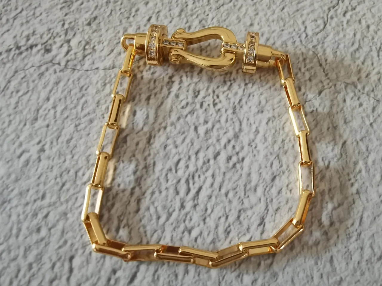 FRED Gold Bamboo-Link Chain Lyre-Shaped Clasp Bracelet 2