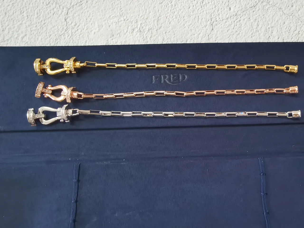 FRED Gold Bamboo-Link Chain Lyre-Shaped Clasp Bracelet 8