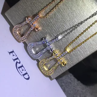 Fred 金银 Pavé-Set 马蹄形吊坠项链