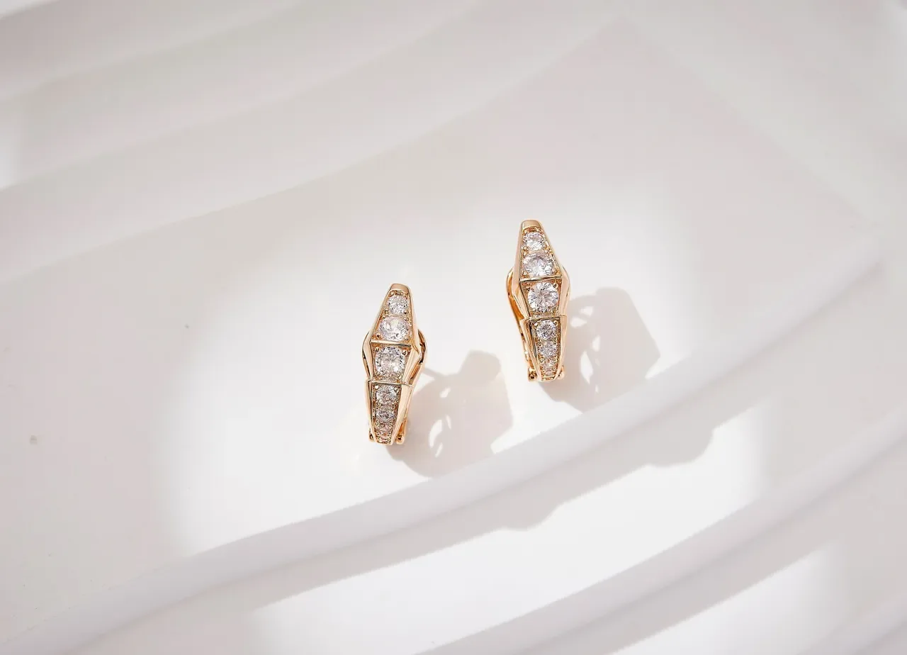 Geometric Pavé-Set Hinged Hoop Earrings 8