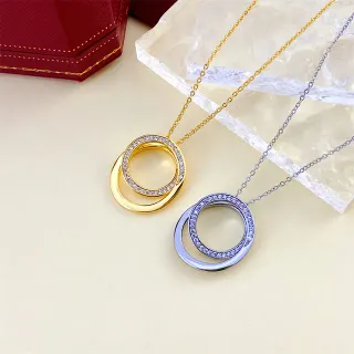 金色和银色双 interlocking 戒指镶钻吊坠项链