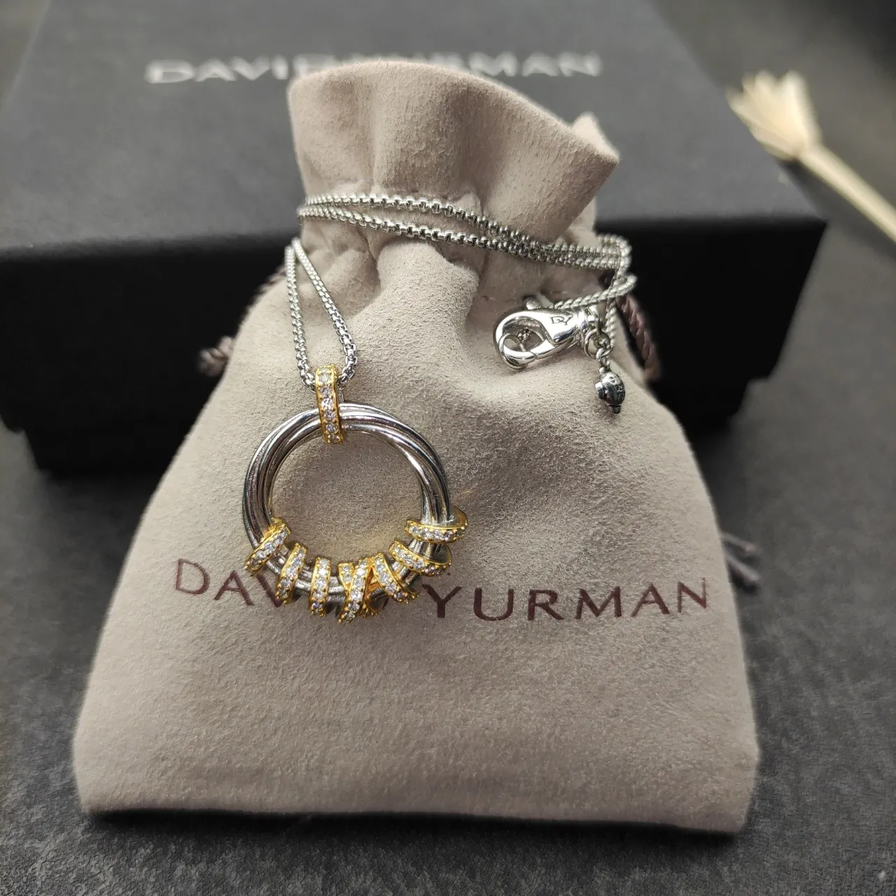 Gold and Silver Double Ring Twisted Wire Pendant Necklaces 4