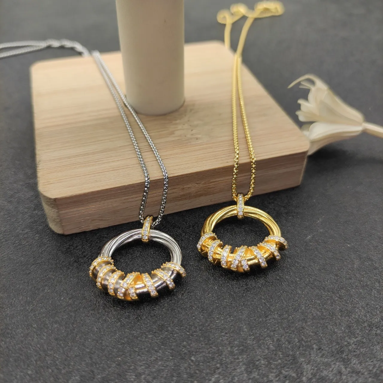 Gold and Silver Double Ring Twisted Wire Pendant Necklaces 6