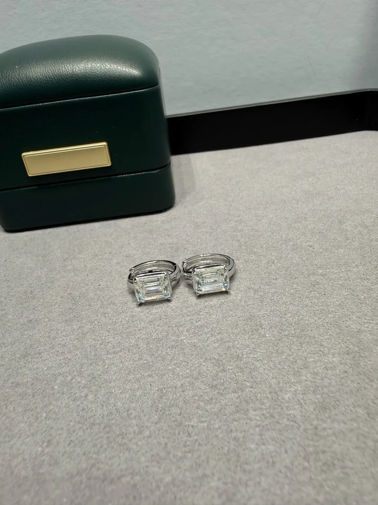 Gold and Silver Tone Rectangular-Cut Stone Hinged Hoop Rings 8
