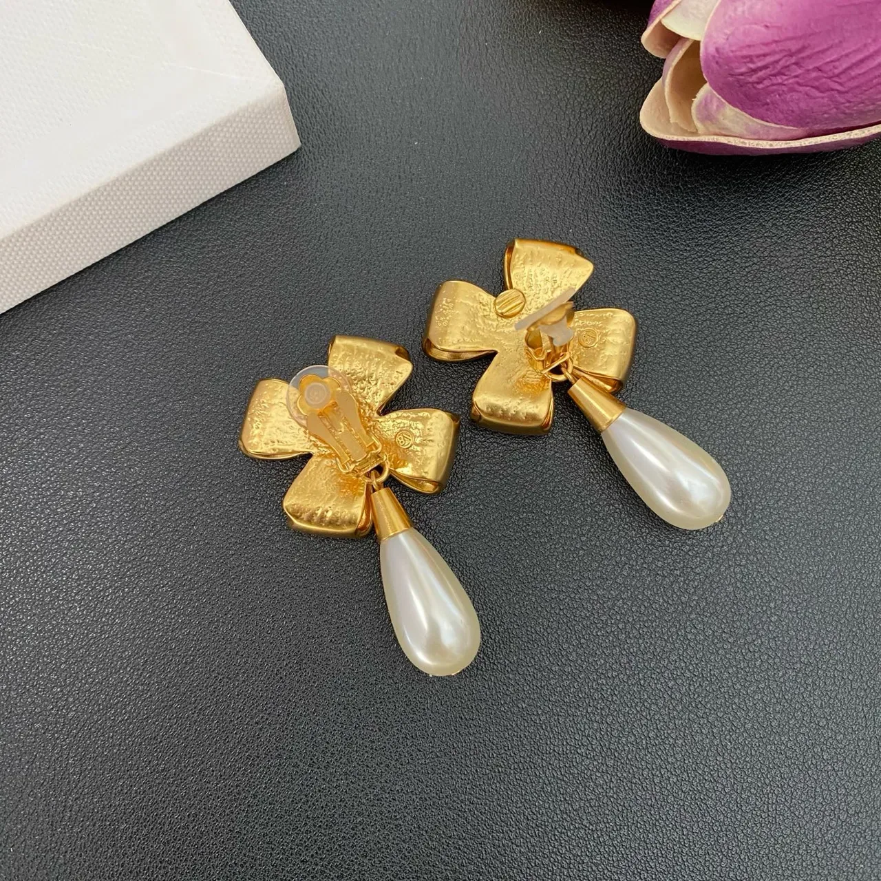 Gold Bow Motif Teardrop Dangle Earrings 3