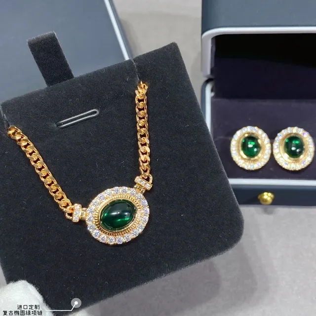 Gold Curb Chain Oval Green Cabochon Pavé Pendant Necklace 5