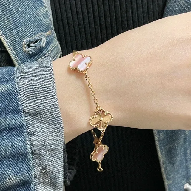 Gold Pink Chain Four-Leaf Clover Charms Bracelet 9