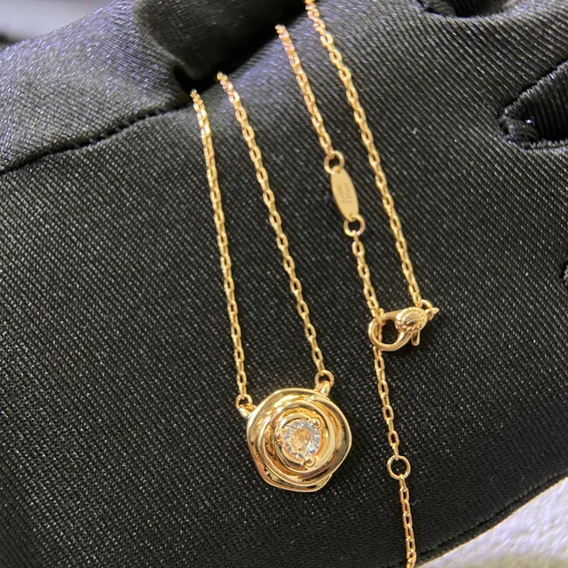Gold Pink Swirl Pendant Faceted Central Gemstone Necklace 3
