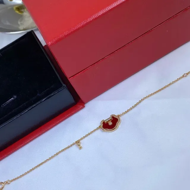 Gold Red Chain Enamel Cloud-Shaped Pendant Bracelet 2