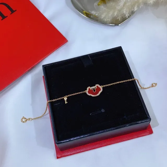 Gold Red Chain Enamel Cloud-Shaped Pendant Bracelet 4
