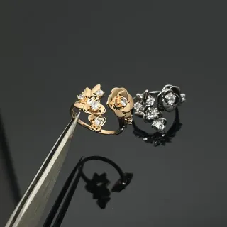 Gold Silver Floral Motif Pavé-Set Stones Ring