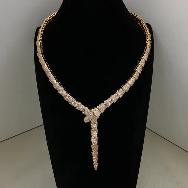 Gold Silver Fully Pavé-Set V-Clasp Design Necklace 8