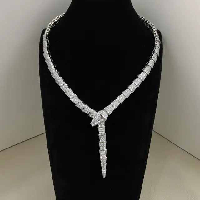 Gold Silver Fully Pavé-Set V-Clasp Design Necklace 9