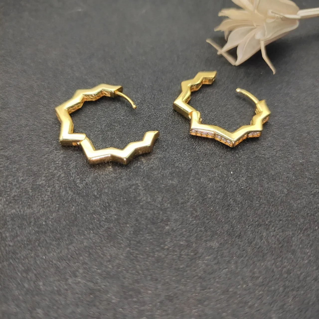 Gold Silver Geometric Layered Pavé-Set Jewelry 5