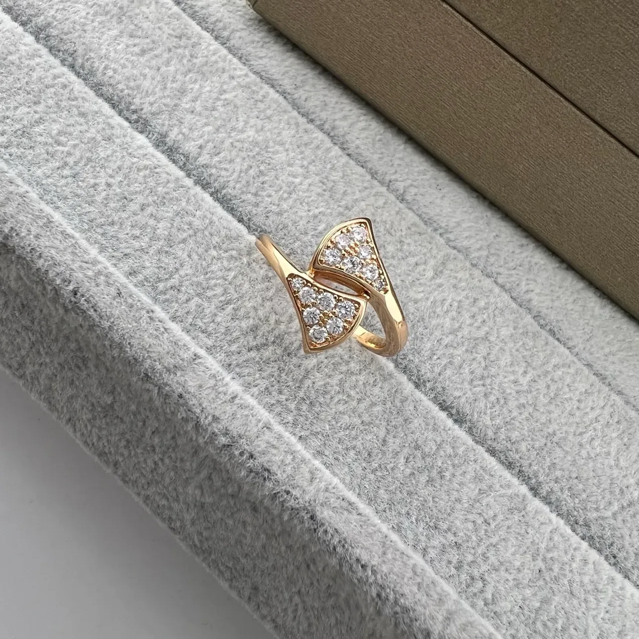 Gold Silver Open-Band Pavé-Set Ring 4