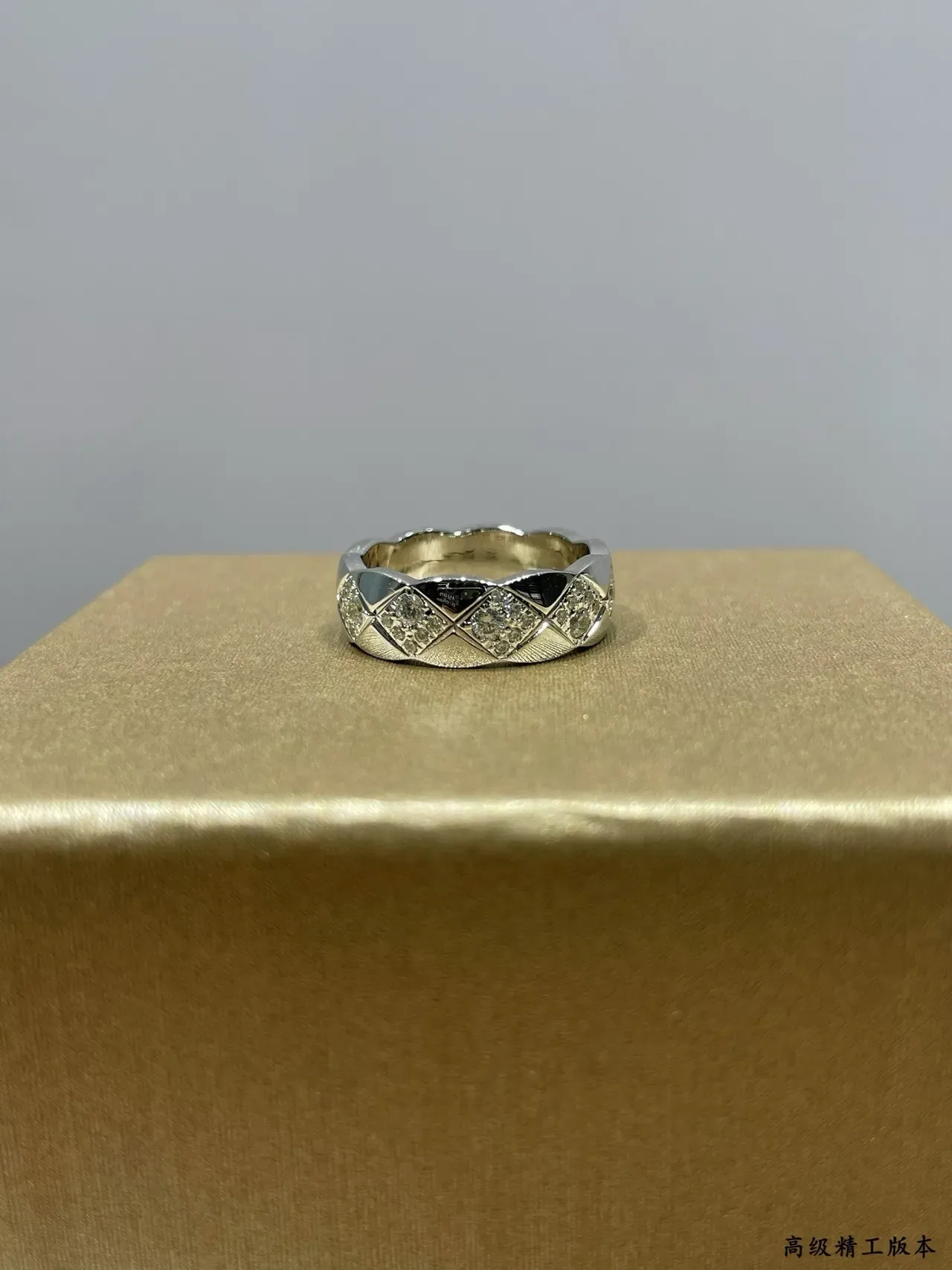 Gold Silver Quilted Diamond Pavé Continuous Band Ring 4
