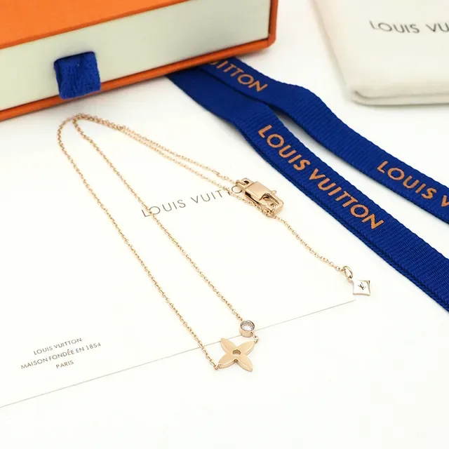 Gold Silver Rose Chain Four-Petal Floral Pendant Necklace 7