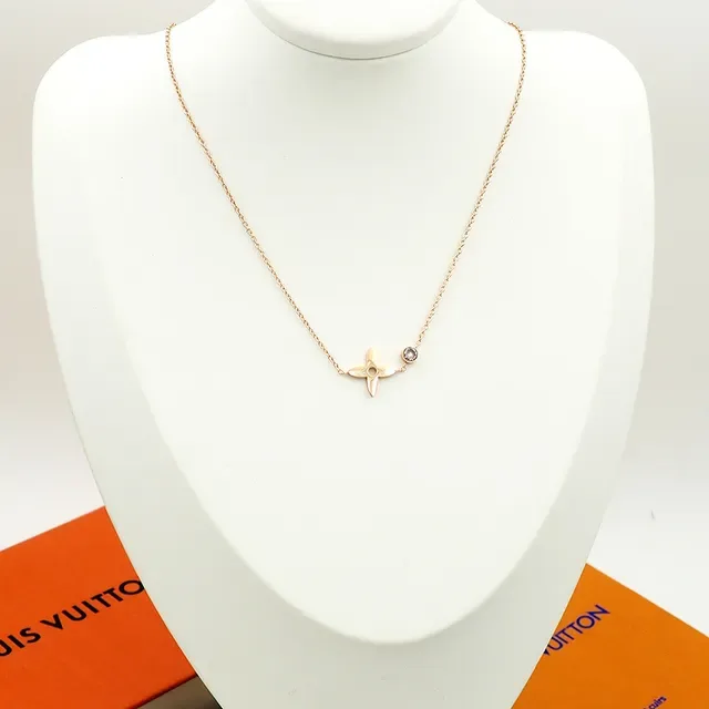 Gold Silver Rose Chain Four-Petal Floral Pendant Necklace 9
