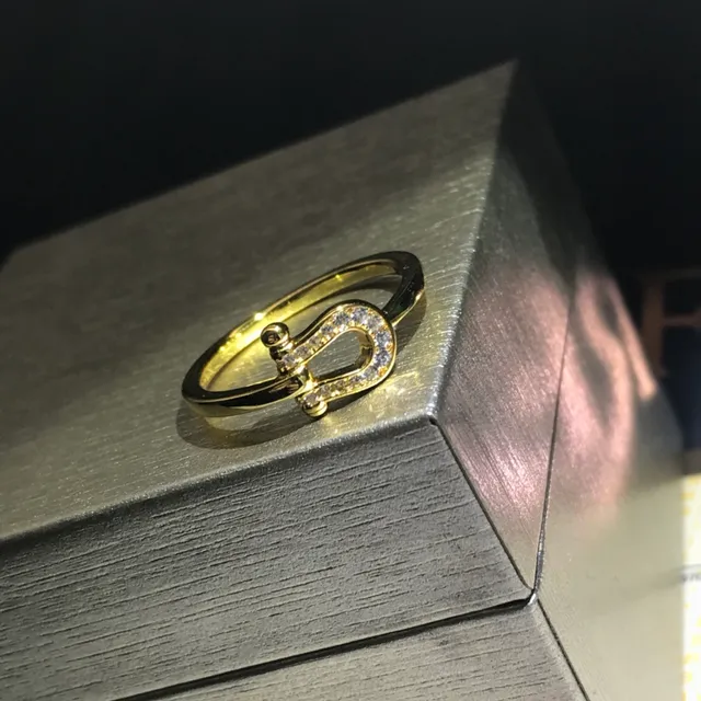 Gold Silver Rose Gold Horseshoe Pavé Stone Rings 3
