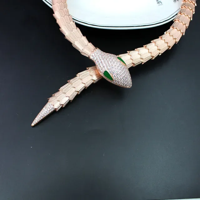 Gold Snake-Shaped Scale-Textured Necklace 2