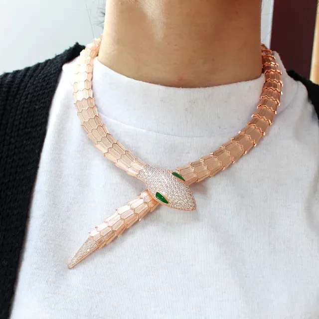 Gold Snake-Shaped Scale-Textured Necklace 3