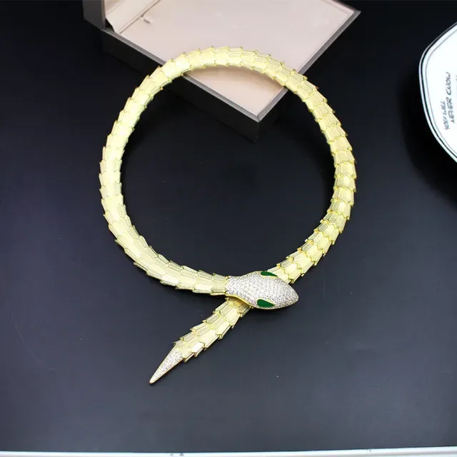 Gold Snake-Shaped Scale-Textured Necklace 8