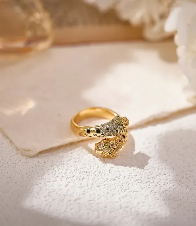 Gold-Tone Pavé Dual Leopard Head Open Band Ring 7