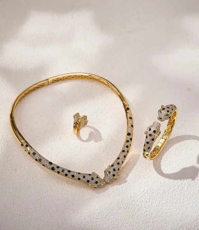 Gold-Tone Pavé Dual Leopard Head Open Band Ring 8