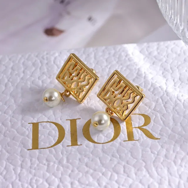 Gold-Tone Square Openwork Pearl Drop Earrings 5