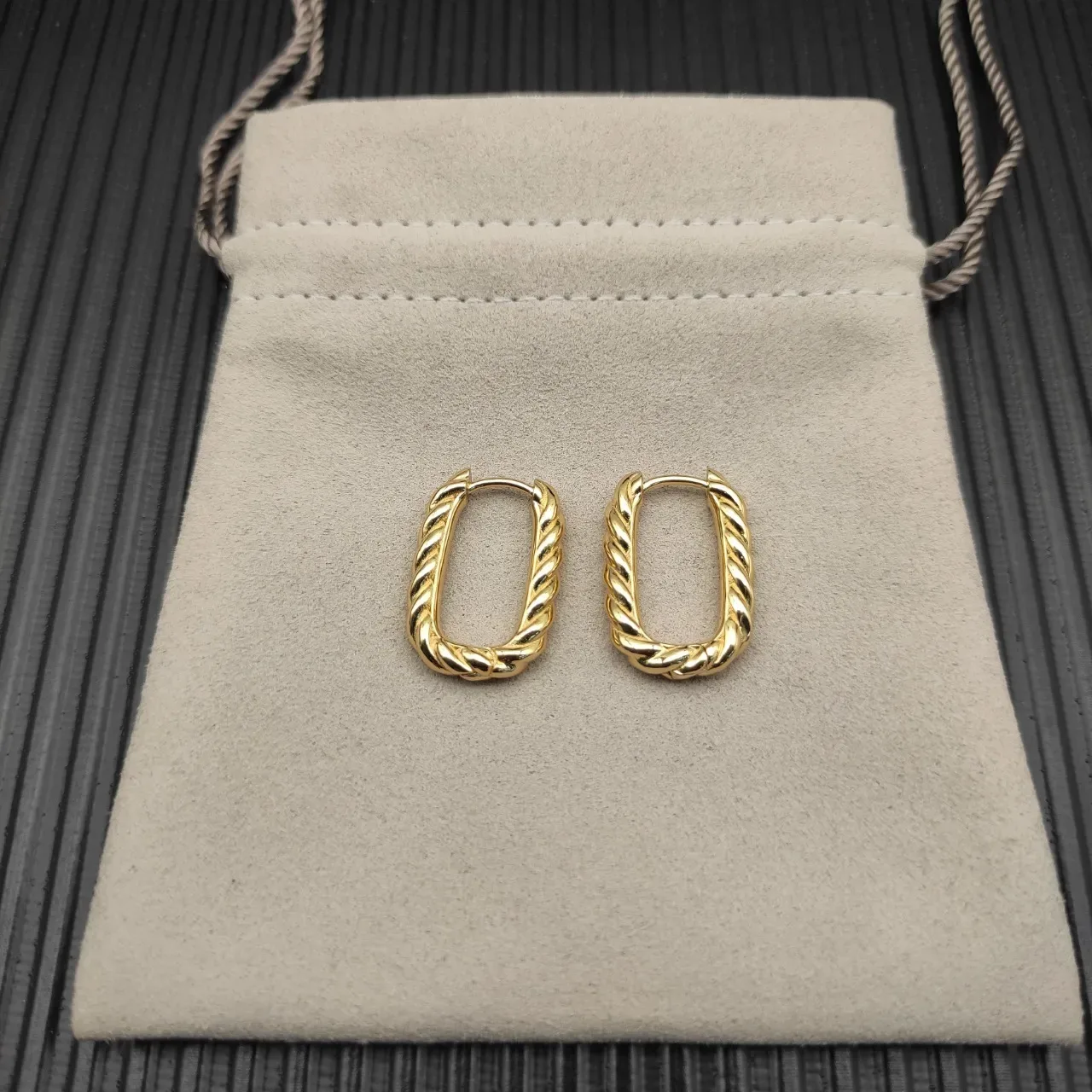 Gold Twisted Rope Hoop Earrings 8