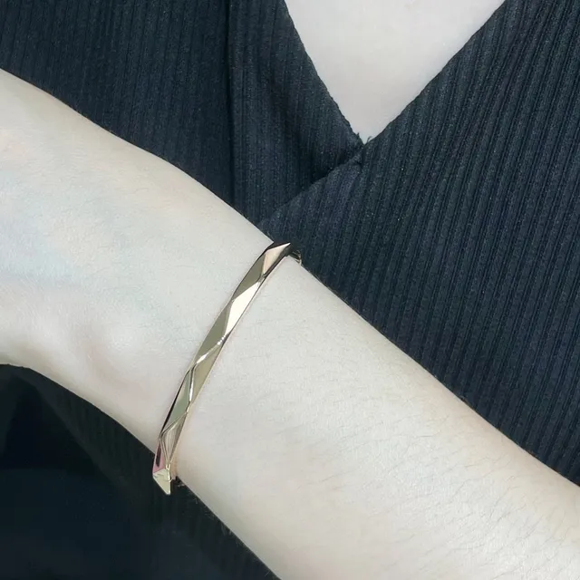 Graff Faceted Geometric Rose Gold Bracelet 9