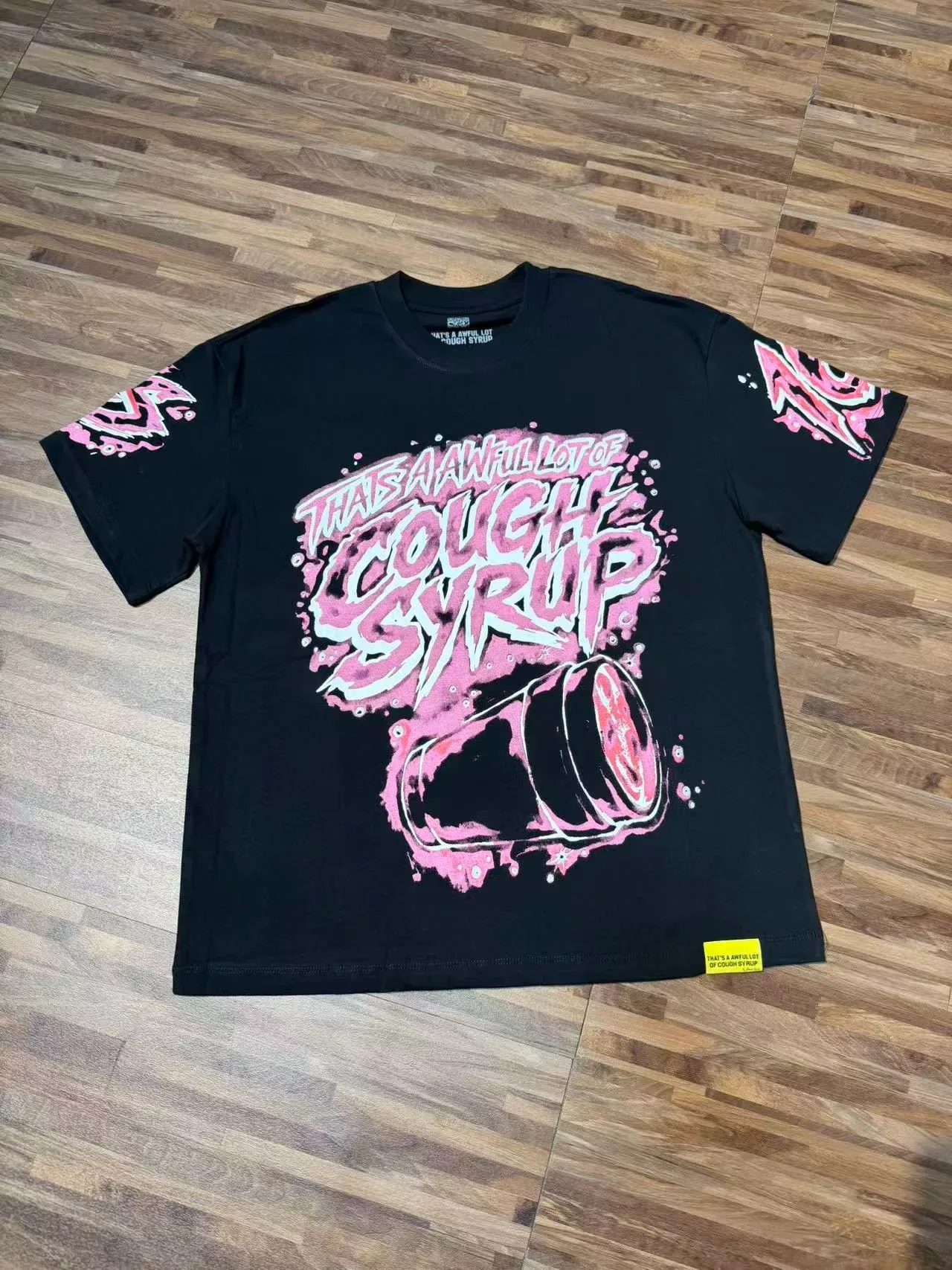 Graphic-Print Crew-Neck Short-Sleeve T-Shirt 10