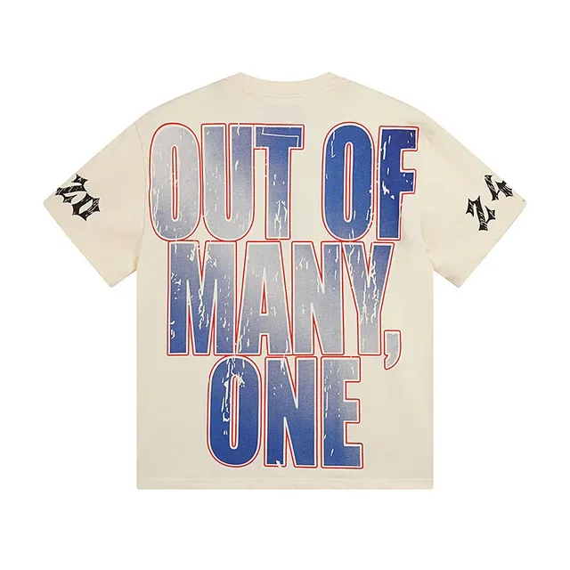 Graphic-Print Oversized Crewneck Short-Sleeve T-Shirt 3