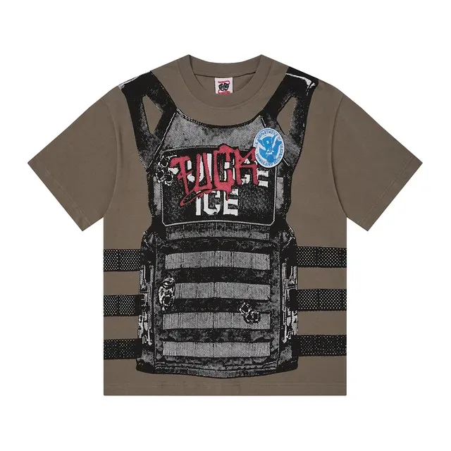 Graphic-Print Oversized Tactical Vest Motif T-Shirt 7