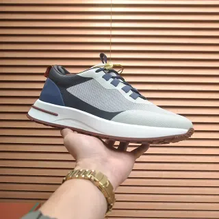 Tênis cinza marinho Mesh-and-Synthetic Upper Sculpted White Midsole