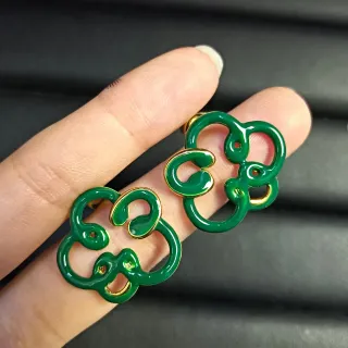 Green Enamel Gold-Trimmed Floral Motif Earrings