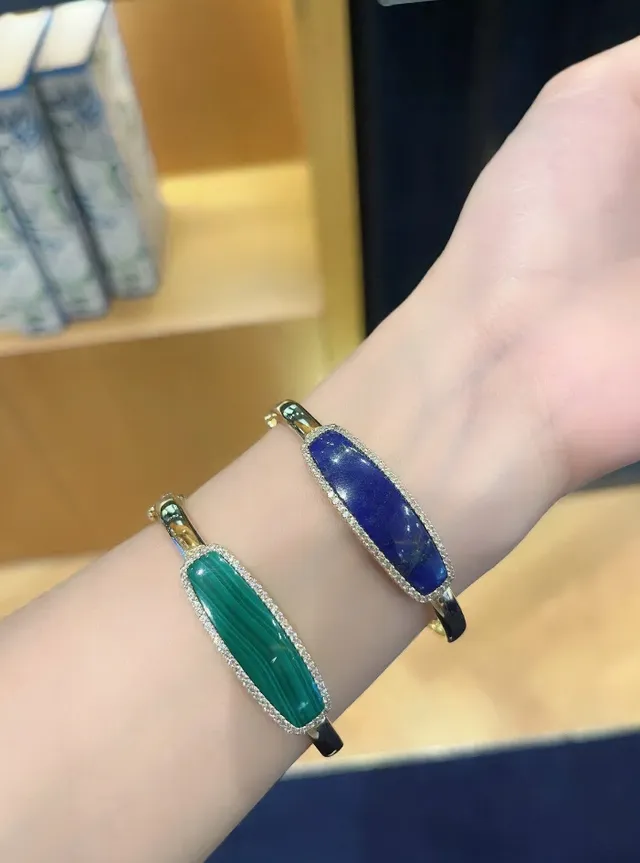 Green Malachite-Cabochon Pavé Diamond Border Gold-Tone Rigid Bangle Bracelet 3